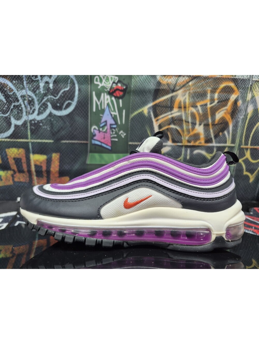 NIKE AIR MAX 97 GS (921522 024) YOUTH SIZE 6Y ,Mens 6M or Women's 8.5W so clean